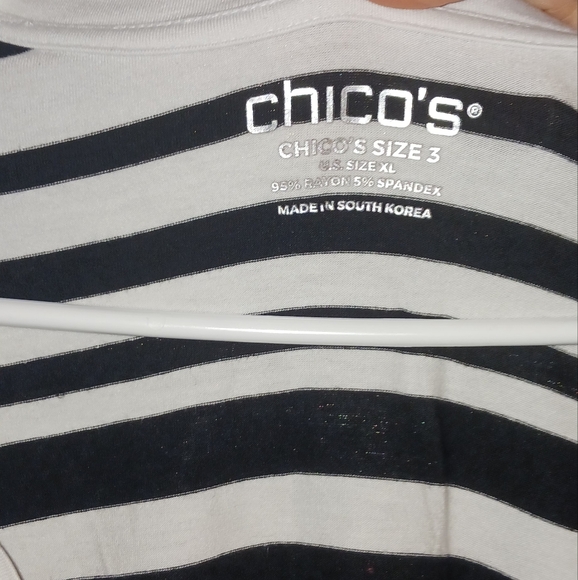 Chico's Women's Round Scoop Neck Top Size 3 (XL) - Picture 3 of 7